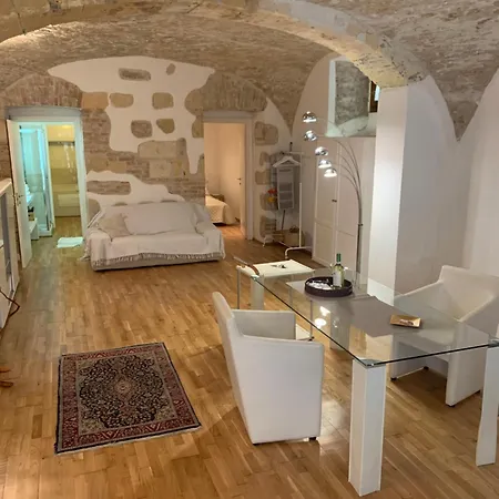 Ibiscus Κάλιαρι