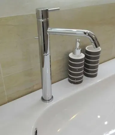 Ibiscus Apartment *